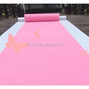 Di alta qualità rosso <span class=keywords><strong>bianco</strong></span> verde Jacquard poliestere Non tessuto matrimonio corridoio Runner <span class=keywords><strong>tappeto</strong></span> imbottito per auto a casa per matrimoni - Product Image 4