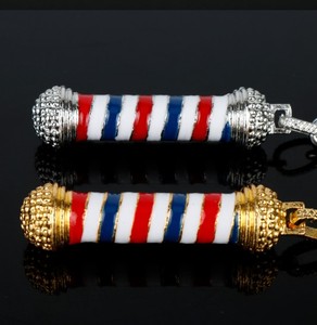 Nouveau <span class=keywords><strong>porte</strong></span>-clés poteau <span class=keywords><strong>de</strong></span> barbier 3D 2025, bijoux fantaisie, collier <span class=keywords><strong>porte</strong></span>-clés, <span class=keywords><strong>porte</strong></span>-clés hip-hop, poteau <span class=keywords><strong>de</strong></span> barbier, coiffeur - Product Image 5