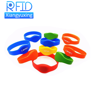 Reutilizable <span class=keywords><strong>Rfid</strong></span> Nfc pulsera niños adultos pulsera de silicona para concierto piscina - Product Image 5