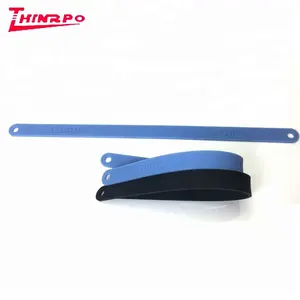 Tùy Chỉnh Dập Nổi Logo Độ Đàn Hồi Tốt Silicone Ban Nhạc Với Lỗ Cao Su Mịn Căng Cao Strap