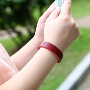 Pulsera de cuero para parejas más vendida, pulsera personalizada de cuero genuino, pulsera de cuero liso para él y para ella - Product Image 2