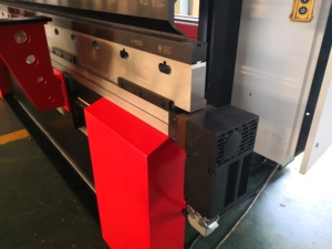 Vua Bóng thương hiệu 3 + 1 trục 125Ton/4000 Tấm Kim Loại Máy Uốn Với DA52S điều khiển bằng tay thủy lực báo chí phanh - Product Image 6