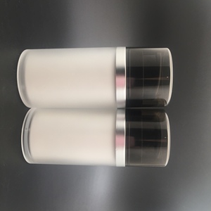 <span class=keywords><strong>1</strong></span>,5 <span class=keywords><strong>oz</strong></span> 50 ml acrílico doble pared de negro de bomba sin aire cosmético tarro de crema - Product Image 1