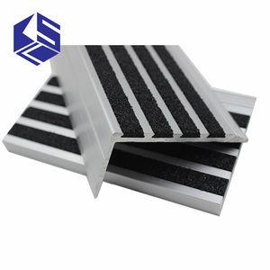 Marches d'<span class=keywords><strong>escalier</strong></span> antidérapant <span class=keywords><strong>carrelage</strong></span> étape bandes sol stratifié <span class=keywords><strong>nez</strong></span> <span class=keywords><strong>de</strong></span> <span class=keywords><strong>marche</strong></span> - Product Image 4