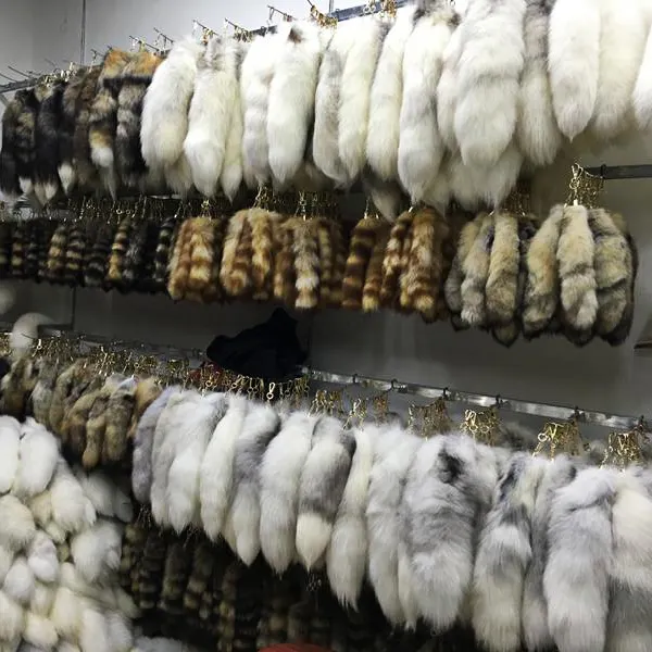China Factory Großhandel große und flauschige Fairy Real Fox Fur Tail Schlüssel bund