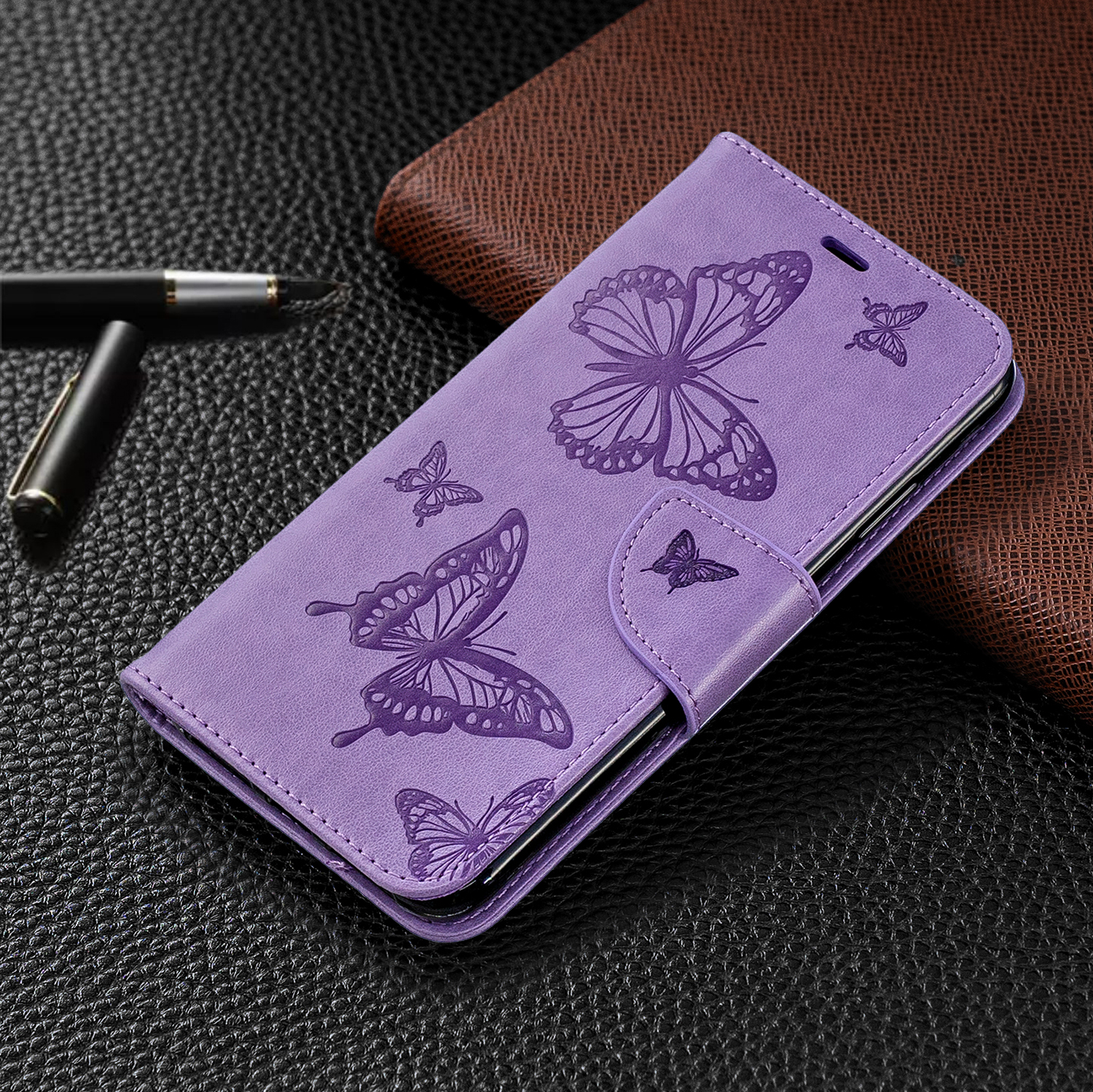 สีม่วงเข้ม