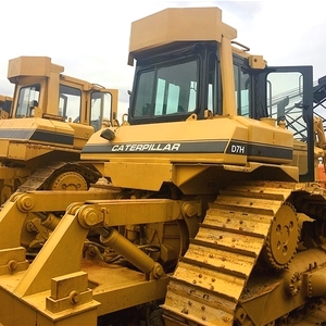 Maquinaria de excavadora de segunda mano Komatsu D5K con componente de caja de cambios central - Product Image 1