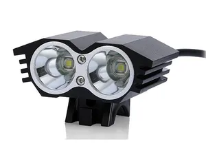 2 LED 2000 LM 自行车灯 XML-T6 酷白色 LED 自行车头灯与强/中/低/快频闪模式