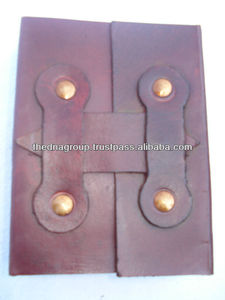 Vente en gros Ceinture épaisse unie Journal intime en cuir à deux couvertures Fermeture de ceinture unie véritable Carnet en cuir - Product Image 2