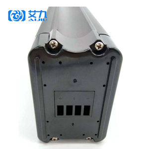 Batterie de vélo électrique au lithium-ion <span class=keywords><strong>Shanshan</strong></span> SSE-014 48V 17.5AH 840WH Silver Fish 285L avec BMS 30A pour moteur de 1000W maximum - Product Image 5
