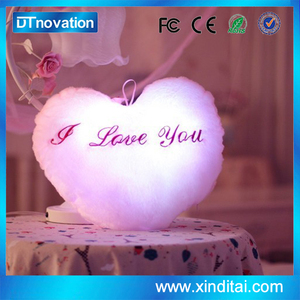 Herz Ich liebe dich Licht Bunten Kissen für Valentinstag - Product Image 1