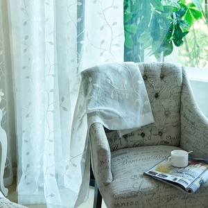 Di lusso Ricamato Foglie Tulle Bianco Puro Tenda Per La Finestra Organza A Buon Mercato <span class=keywords><strong>Tende</strong></span> Per Soggiorno Tenda Della Porta - Product Image 5