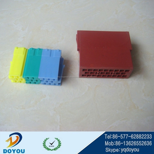 Oem recombinación eléctrica <span class=keywords><strong>del</strong></span> automóvil para hombre 24 pin conector caja con tapa - Product Image 1