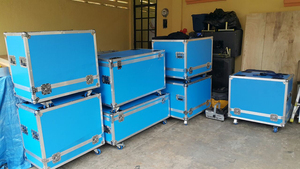 Flight case personnalisé en aluminium pour projecteur de scène Beam 230 à tête mobile - Product Image 6