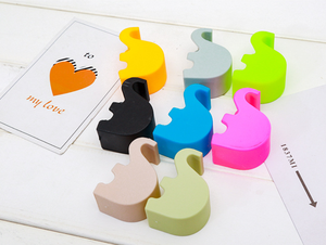Forma di elefante di plastica del telefono delle cellule del <span class=keywords><strong>collo</strong></span> Della Cinghia di supporto per il telefono astuto, colorato scrivania pigro supporto del telefono <span class=keywords><strong>cellulare</strong></span> - Product Image 4
