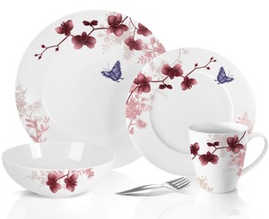 Vajilla de porcelana blanca ligera con motivos florales para fiesta en el jardín - Product Image 5