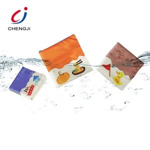 Chengji giocattolo educativo per la prima infanzia divertente che gioca il <span class=keywords><strong>tempo</strong></span> del bagno per bambini <span class=keywords><strong>libri</strong></span> nuovo design in plastica impermeabile eva baby bath book - Product Image 5