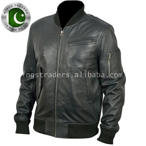 Veste en cuir PU à la mode d'hiver du service OEM de Wings Traders, taille plus et conception respirante - Product Image 4