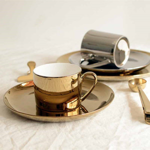 Juego <span class=keywords><strong>de</strong></span> tazas <span class=keywords><strong>de</strong></span> café y té doradas <span class=keywords><strong>de</strong></span> cerámica P167, juego <span class=keywords><strong>de</strong></span> platos y tazas <span class=keywords><strong>de</strong></span> porcelana para el desayuno - Product Image 1