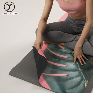 Alfombrilla de ante de goma Natural para Yoga, estera plegable especial de alta calidad, nueva marca personalizada, con correa de transporte - Product Image 3