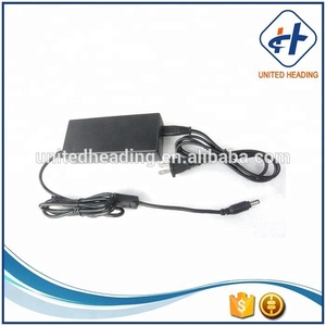 24V 2.5A 60Wスイッチモード電源アダプター (CE KC GS SAA ROHS FCC VI付き)