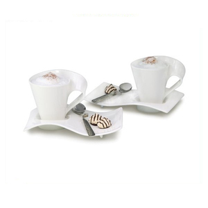 Mug en céramique <span class=keywords><strong>simple</strong></span> et tendance, mug blanc en porcelaine, forme ondulée, tasse à café et soucoupe - Product Image 1