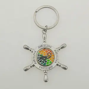 Custom Barcelona Spain Souvenirs Gifts Metal Keychain Rudder Shape Spinning Mosaic Lizard Key Chain Key Holder