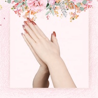 Prótesis de silicona Manga de mano femenina Piel altamente simulada Cubierta de brazo artificial Cicatrices Guantes de travesti