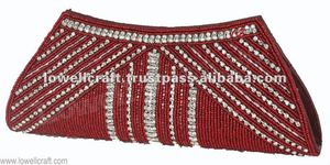 กระเป๋าคลัทช์ผ้าซาตินสีทองสำหรับผู้หญิง - Product Image 2