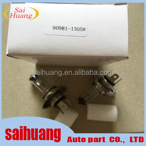 Auto Parts 12V Light Bulb 90981-13058 for Hilux 2011