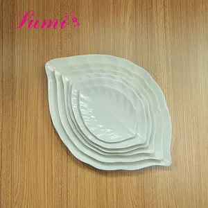 Wholesale top quality white porcelain cute leaf shaped dinner plate set