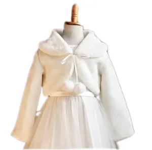 Sıcak satış kız çocuk şal kış uzun kollu moda pelerin toptan kürk ceket Shrug aksesuarları prenses pelerin