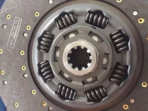 Truck Clutch Disc Truck Parts Disco Y Plato De Embrague Clutch Disc Kit For Dongfeng