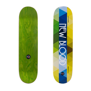 Planche à roulettes personnalisée planche en gros planche à roulettes 7 plis planche à roulettes en bois d'érable canadien à vendre - Product Image 1