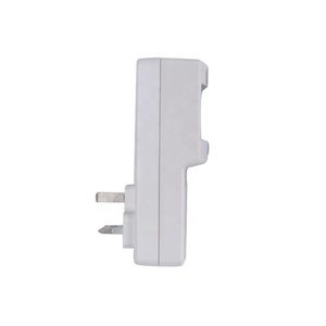 Fabricación 220V 13A Protector de nevera TV <span class=keywords><strong>AVS</strong></span> Protector contra sobretensiones Protector de voltaje de alimentación de CA para refrigerador Aire acondicionado TV/AV - Product Image 3