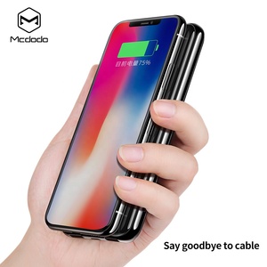 personalizado OEM 7,5 W 10 W rápidamente <span class=keywords><strong>de</strong></span> carga inalámbrica cargador <span class=keywords><strong>10000</strong></span> mAh portátil cargador <span class=keywords><strong>de</strong></span> dispositivos digitales - Product Image 4