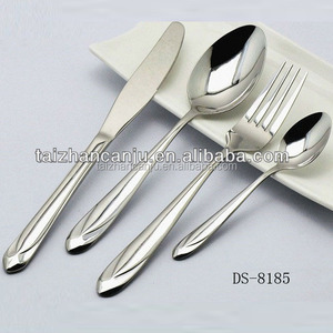 Cubiertos de acero inoxidable tenedor y cuchillo <span class=keywords><strong>vajilla</strong></span> <span class=keywords><strong>set</strong></span> China artículos para el hogar - Product Image 1