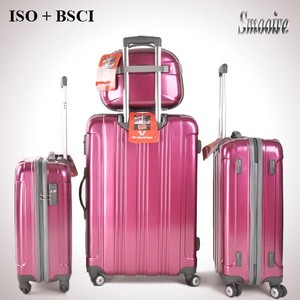 <span class=keywords><strong>Bagage</strong></span> PC haut de gamme 100% polycarbonate avec trousse de toilette - Product Image 4