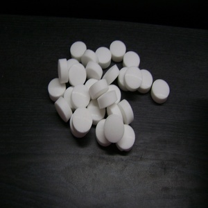 Sel d'adoucisseur d'eau de la meilleure qualité à vendre disponible en tablette emballée dans un sac de 25kg 50kg 1mt 1.5mt origine inde. - Product Image 2