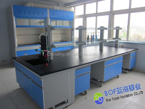 Uso de la sala de mesa de laboratorio de biología - Product Image 3