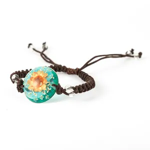 Top popular round transparent flower inside gift souvenir exquisite wholesale bracelets