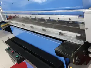 High speed wärme ledergürtel prägemaschine