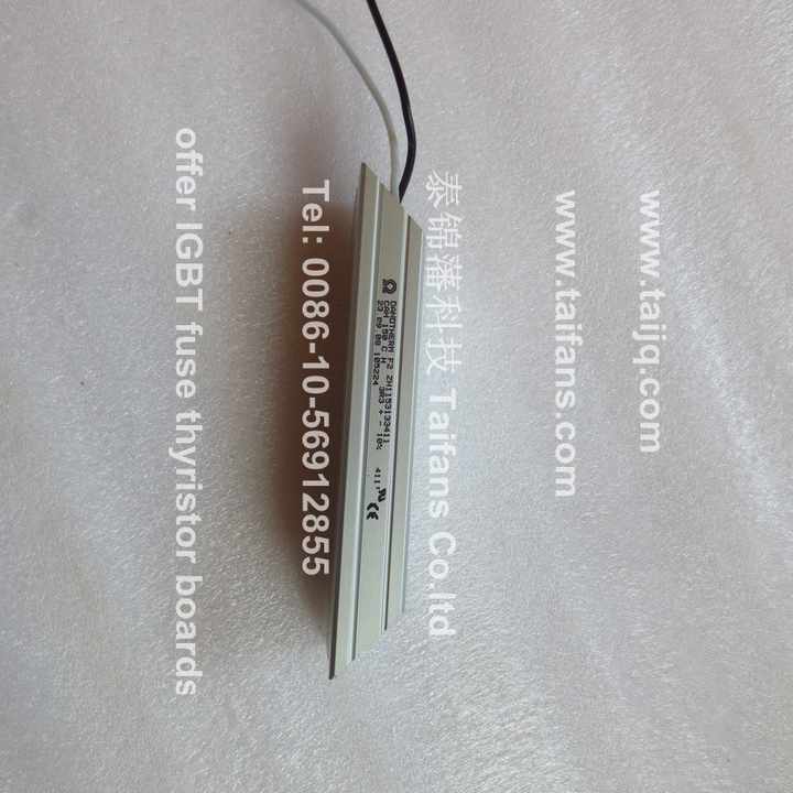 Source F2 ZH1153133411 CAH 150 C H 411 3R3 + -10% w6 96380  