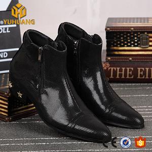 <span class=keywords><strong>Stivali</strong></span> a Punta di Tendenza Britannica con Decorazioni in Strass, <span class=keywords><strong>Stivali</strong></span> da Uomo in Pelle di Buona Marca - Product Image 3