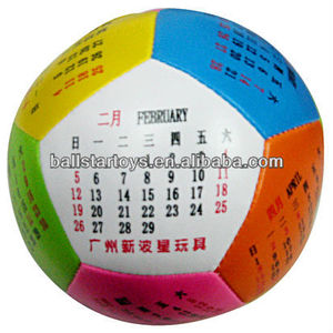 Balle de <span class=keywords><strong>calendrier</strong></span> de football en PU souple de 4 pouces/Jouet de balle éducatif pour enfants en plein air, jouet de football pour bébé - Product Image 1