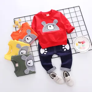 Penjualan Laris Baru 2019 Grosir Pola Beruang Telinga Lucu Mode Baju Anak Laki-laki Korea Butik Pakaian untuk Anak-anak