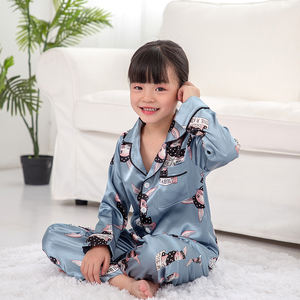 Pyjama confortable respirant pour garçons et filles, à manches longues, col à revers de couleur pure, vêtements pour enfants, bon marché, vente en gros - Product Image 2