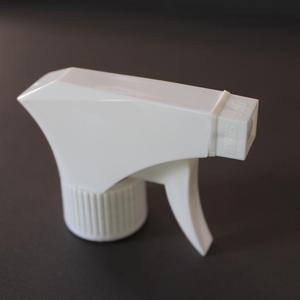 Дешевый пластиковый триггерный распылитель для автомобилей и сада - Product Image 3