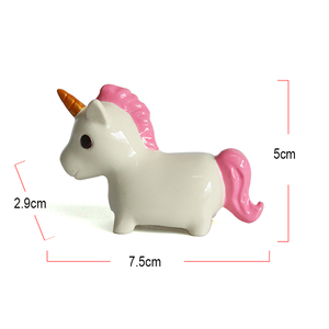 Figurine de licorne miniature en forme de cheval animal de dessin animé magique occidental statue d'animal en résine personnalisée ormanent - Product Image 5