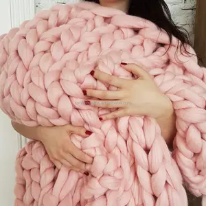 2017 Fashionable Merino Wool Super Chunky Yarn For American Market